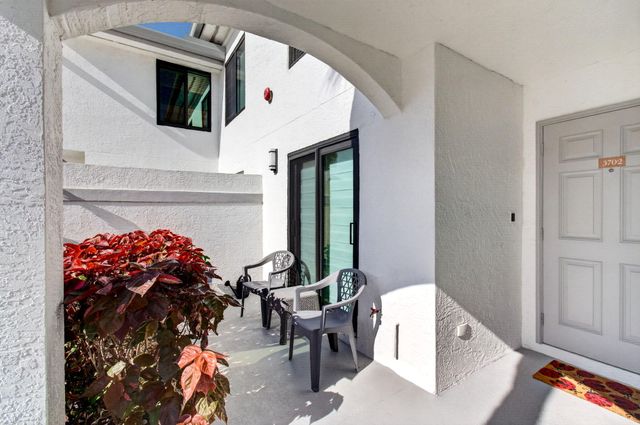 15782 Loch Maree Lane 3702, Delray Beach, FL 33446