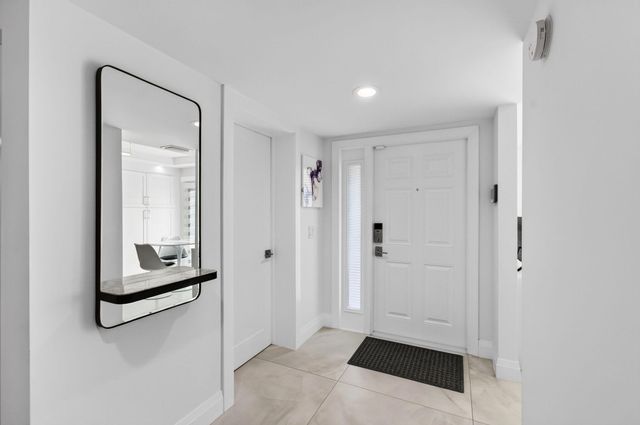 15782 Loch Maree Lane 3702, Delray Beach, FL 33446