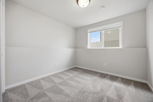 10158 Burgundy Drive, Horace, ND 58047