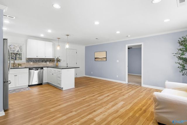 4010 Telstar Circle, Huntsville, AL 35805