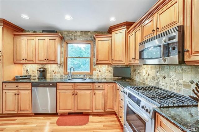 153 Barnes Road, Washingtonville, NY 10992