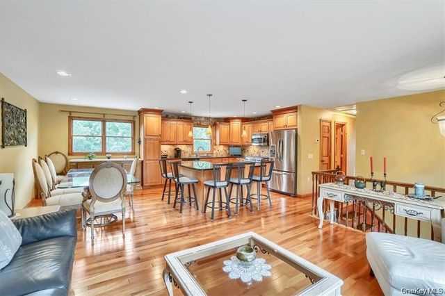 153 Barnes Road, Washingtonville, NY 10992