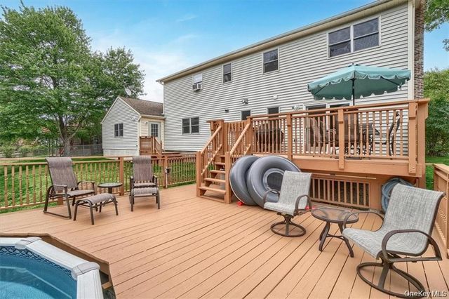 153 Barnes Road, Washingtonville, NY 10992