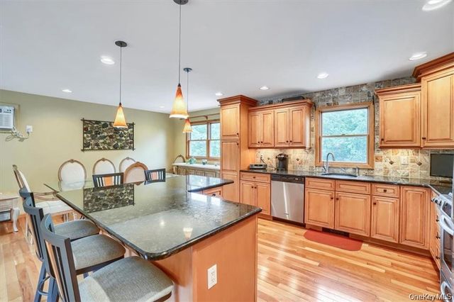 153 Barnes Road, Washingtonville, NY 10992