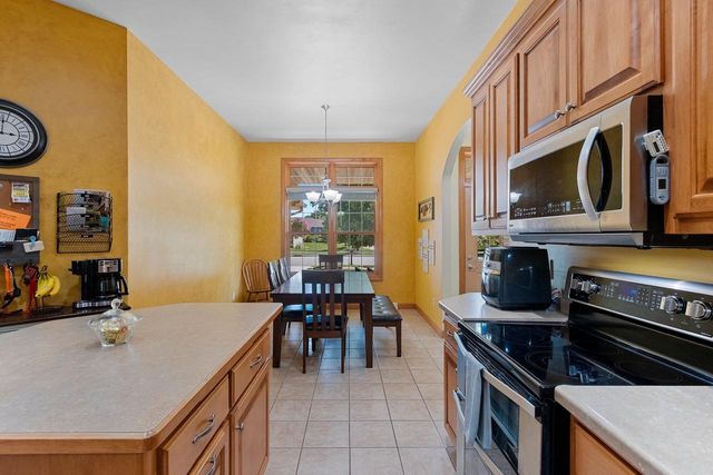 2125 DOLLAR ROAD, De Pere, WI 54115