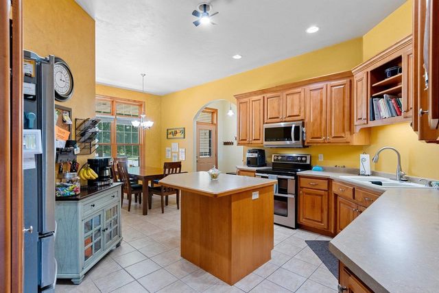 2125 DOLLAR ROAD, De Pere, WI 54115