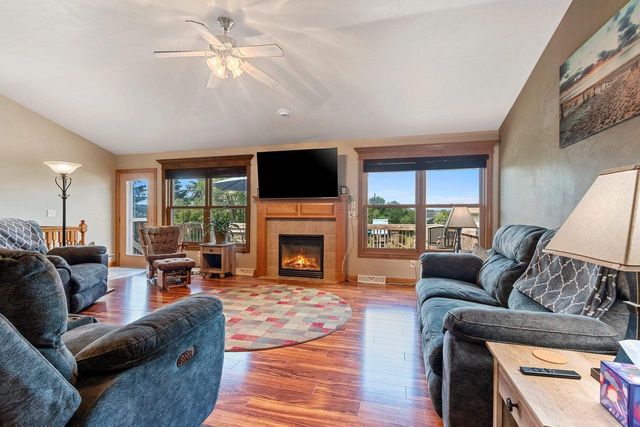 2125 DOLLAR ROAD, De Pere, WI 54115