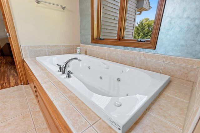 2125 DOLLAR ROAD, De Pere, WI 54115