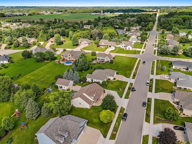 2125 DOLLAR ROAD, De Pere, WI 54115
