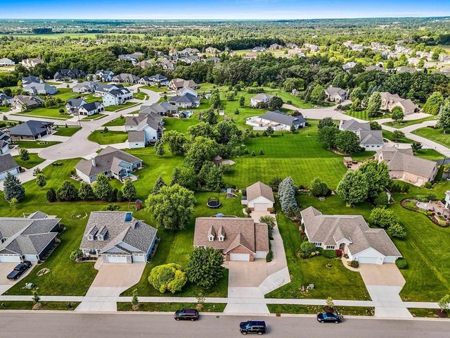 2125 DOLLAR ROAD, De Pere, WI 54115