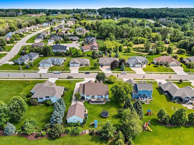 2125 DOLLAR ROAD, De Pere, WI 54115
