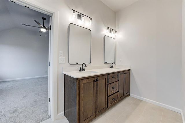 11941 NW 120th Street, Yukon, OK 73099