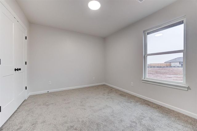 11941 NW 120th Street, Yukon, OK 73099