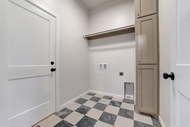 11941 NW 120th Street, Yukon, OK 73099