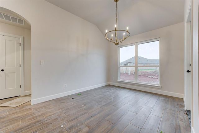 11941 NW 120th Street, Yukon, OK 73099