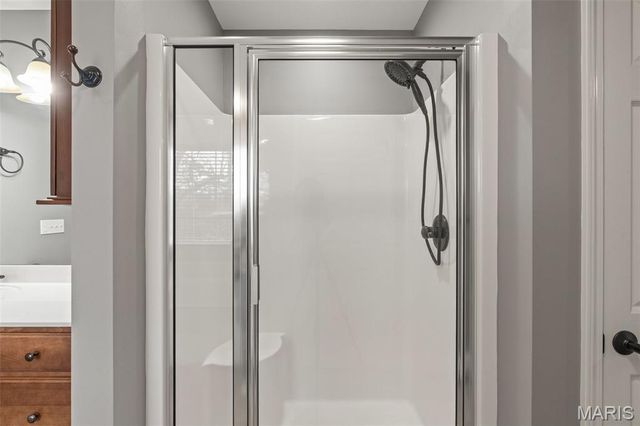 311 Englewood Court, Washington, MO 63090