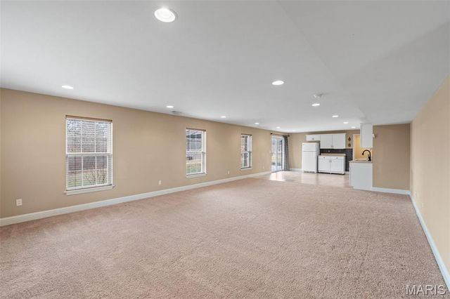 311 Englewood Court, Washington, MO 63090