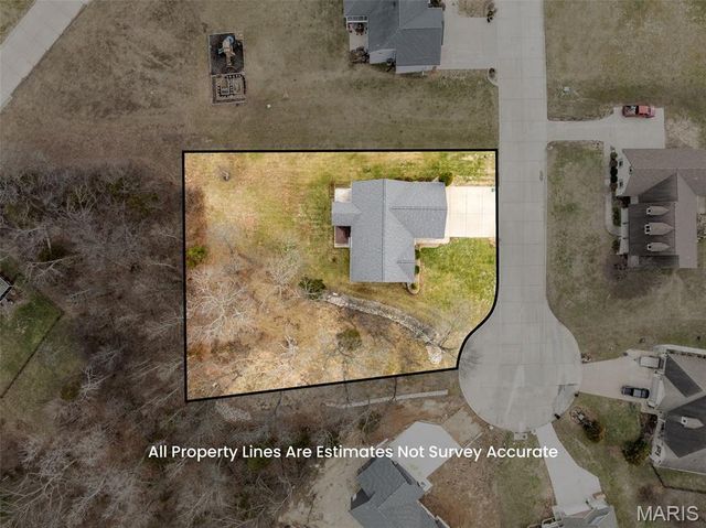 311 Englewood Court, Washington, MO 63090