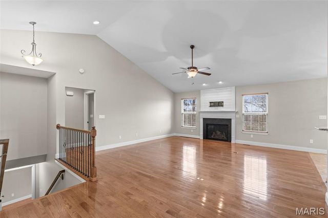 311 Englewood Court, Washington, MO 63090