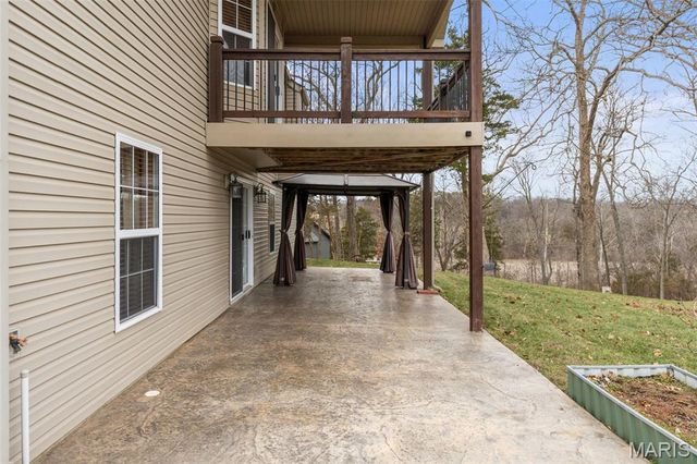 311 Englewood Court, Washington, MO 63090