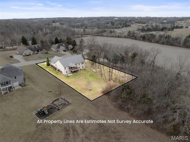 311 Englewood Court, Washington, MO 63090