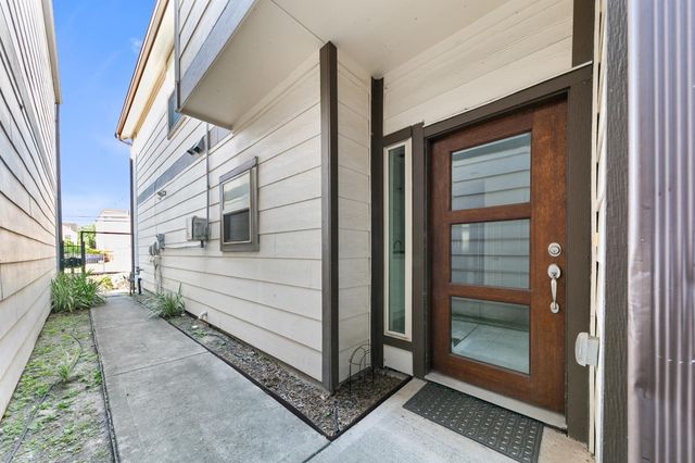 1809 Wichita Street, Houston, TX 77004