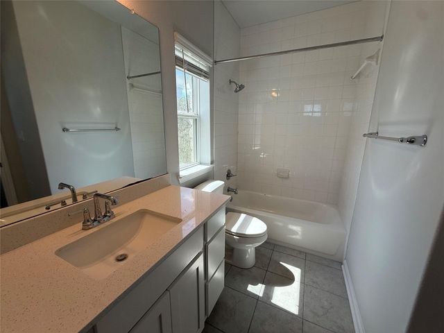 131 Spangle WAY, Kyle, TX 78640
