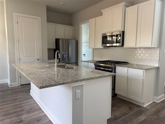 131 Spangle WAY, Kyle, TX 78640