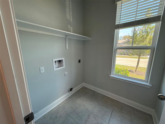 131 Spangle WAY, Kyle, TX 78640