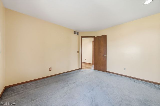 19649 Sagamore Road, Walton Hills, OH 44146