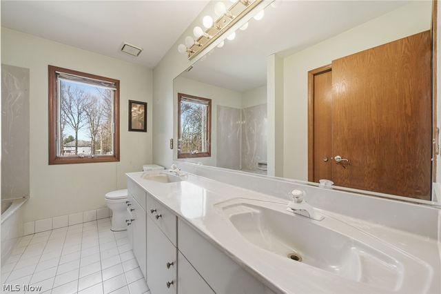 19649 Sagamore Road, Walton Hills, OH 44146