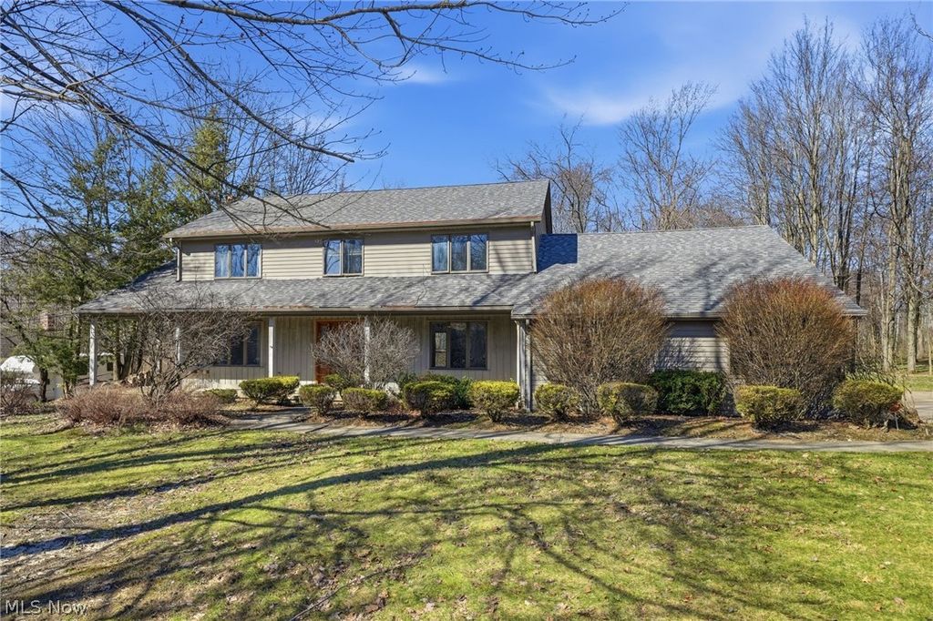 19649 Sagamore Road, Walton Hills, OH 44146