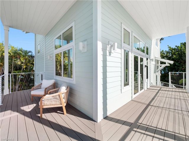 2480 Library WAY, Sanibel, FL 33957