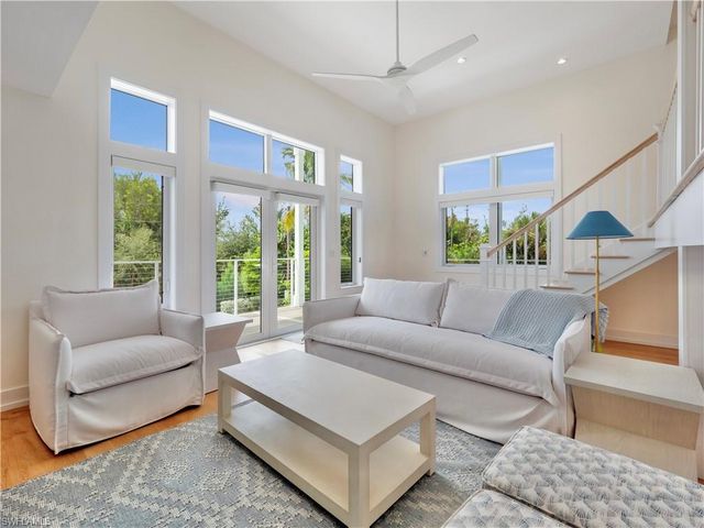 2480 Library WAY, Sanibel, FL 33957