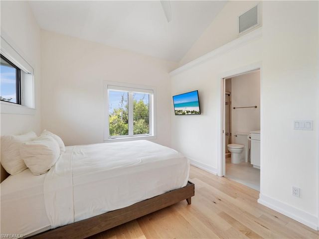 2480 Library WAY, Sanibel, FL 33957