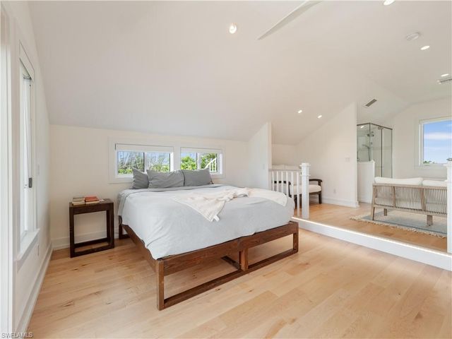 2480 Library WAY, Sanibel, FL 33957