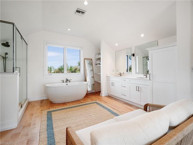 2480 Library WAY, Sanibel, FL 33957