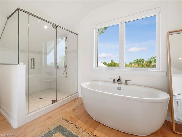 2480 Library WAY, Sanibel, FL 33957