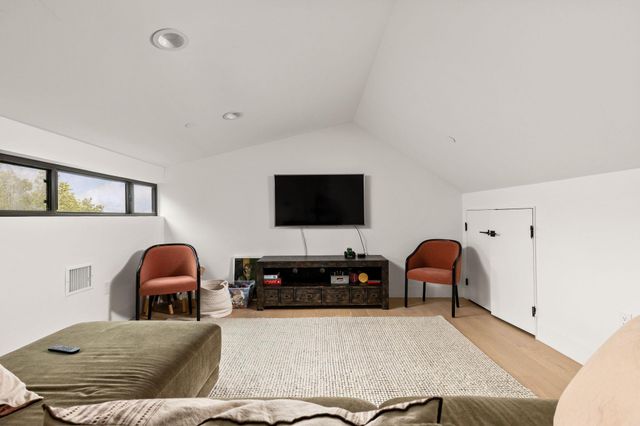 1603 Chelsea LN 1, Austin, TX 78704