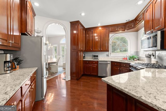 3869 Alexandria Drive, Gainesville, GA 30506
