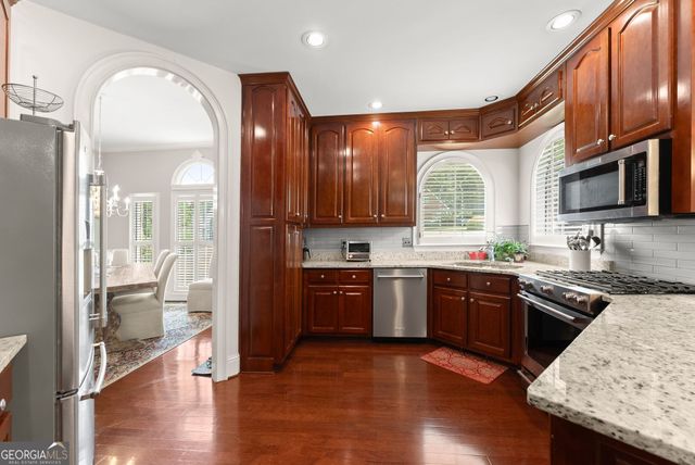 3869 Alexandria Drive, Gainesville, GA 30506