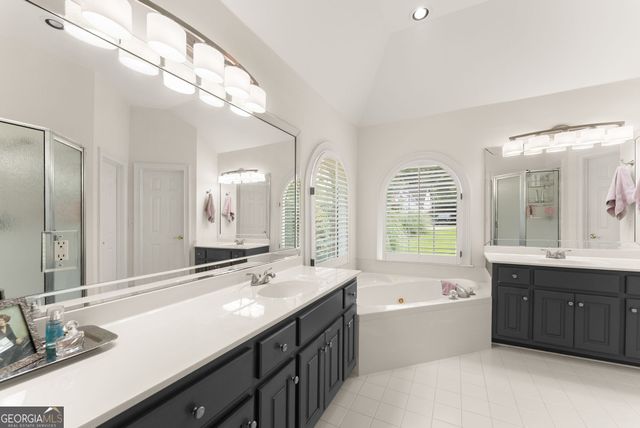 3869 Alexandria Drive, Gainesville, GA 30506