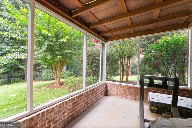 3869 Alexandria Drive, Gainesville, GA 30506