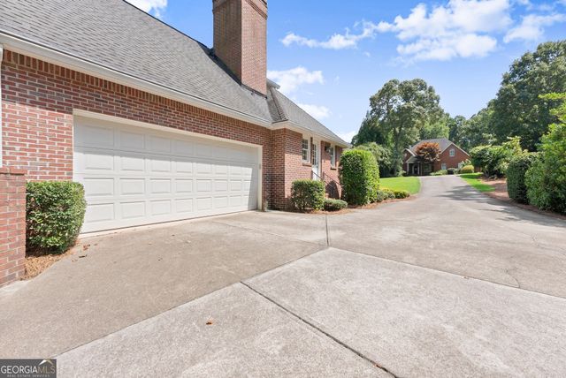 3869 Alexandria Drive, Gainesville, GA 30506
