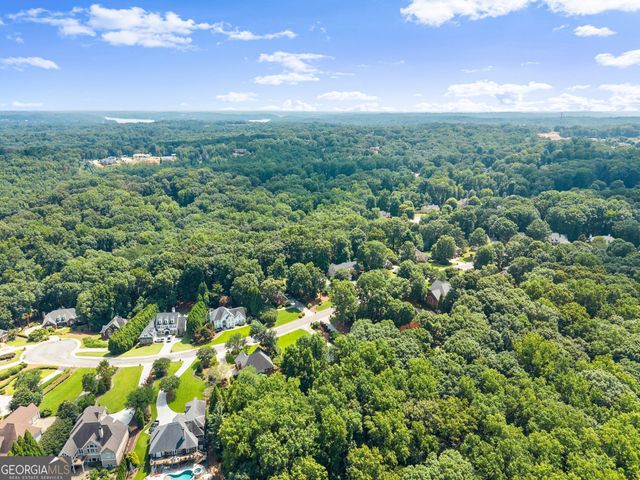 3869 Alexandria Drive, Gainesville, GA 30506