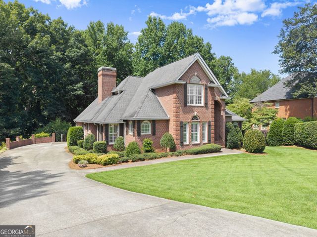 3869 Alexandria Drive, Gainesville, GA 30506