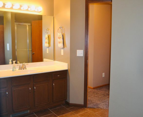 505 Tuttle Drive, Hastings, MN 55033