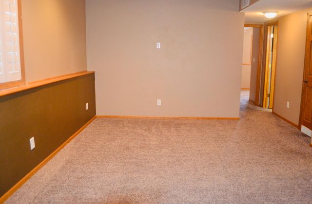 505 Tuttle Drive, Hastings, MN 55033