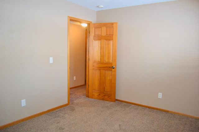 505 Tuttle Drive, Hastings, MN 55033