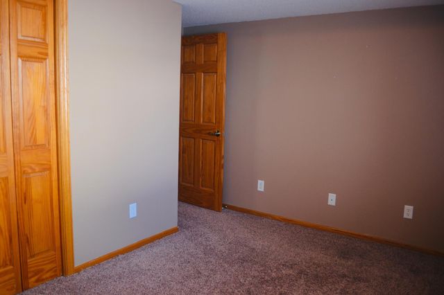 505 Tuttle Drive, Hastings, MN 55033